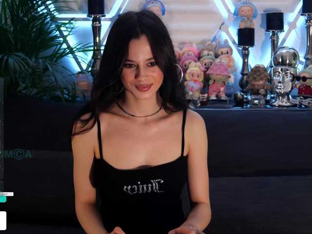 Accedi alla chat con il nickname Taanni Taanni