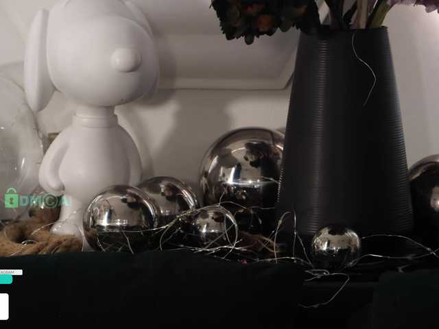 Vai a chattare su Taanni Taanni