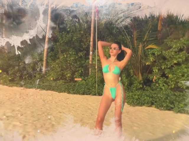 Vai a chattare su Taanni Taanni