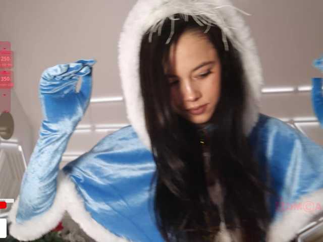 Entrez le videochat erotique avec le
modèle Taanni Taanni