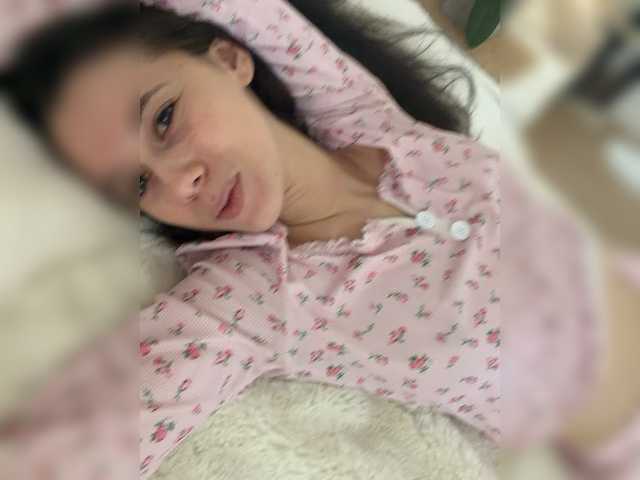 Vai a chattare su Taanni Taanni