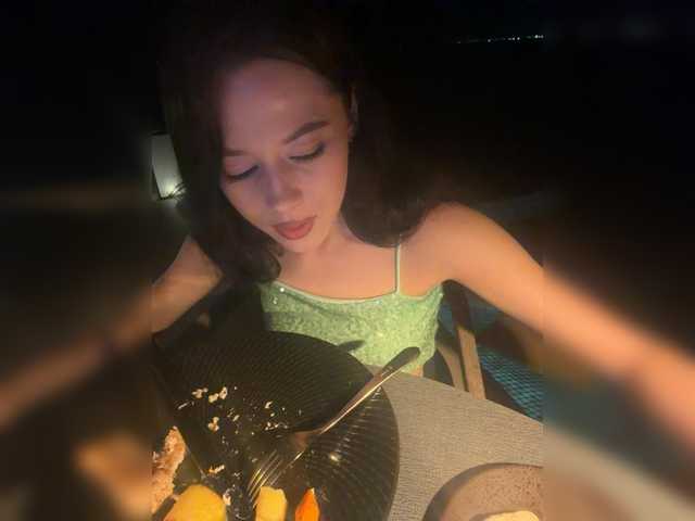 Vai a chattare su Taanni Taanni