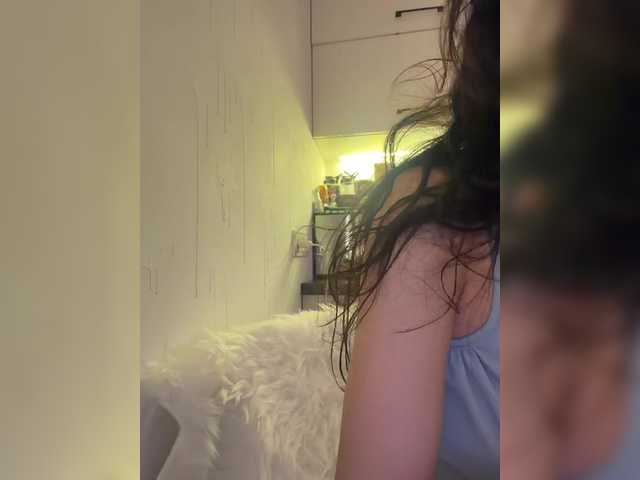 go to chat with Taanni