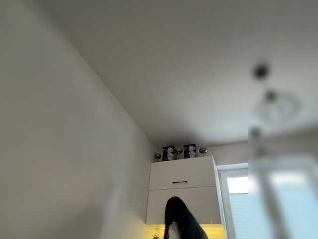 Entrez le videochat erotique avec le
modèle Taanni Taanni