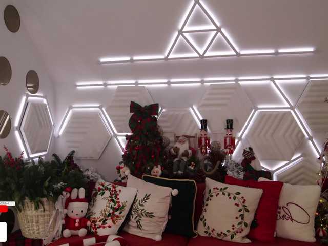 Vai a chattare su Taanni Taanni