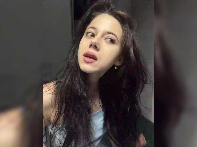 Vai a chattare su Taanni Taanni