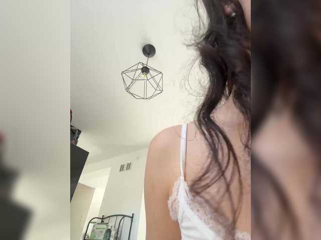 Vai a chattare su Taanni Taanni