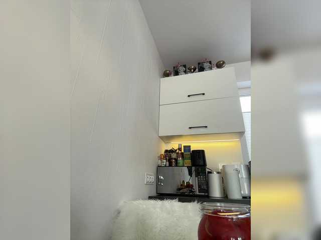 Accedi alla chat con il nickname Taanni Taanni