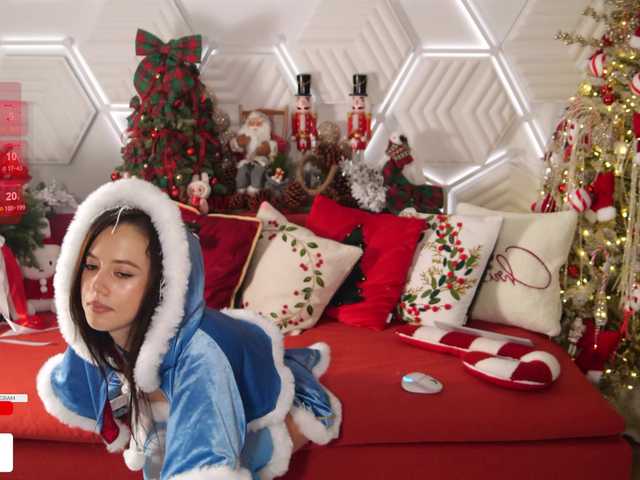 Entra en el chat con el modelo Taanni Taanni