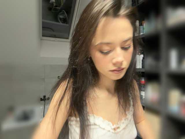 Gratis Live Sexcam mit Taanni Taanni