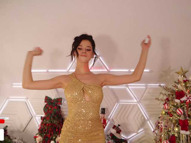 Entrez le videochat erotique avec le
modèle Taanni Taanni