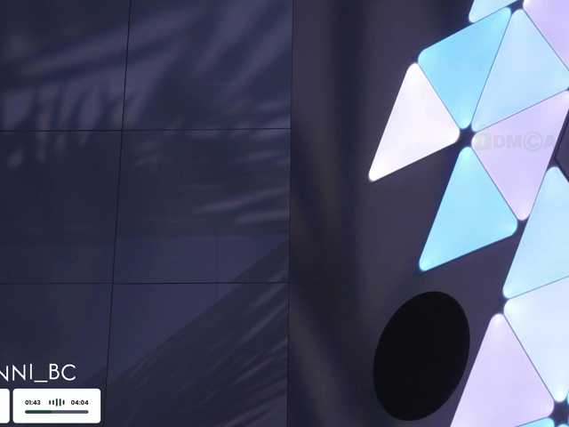 Entrez le videochat erotique avec le
modèle Taanni Taanni