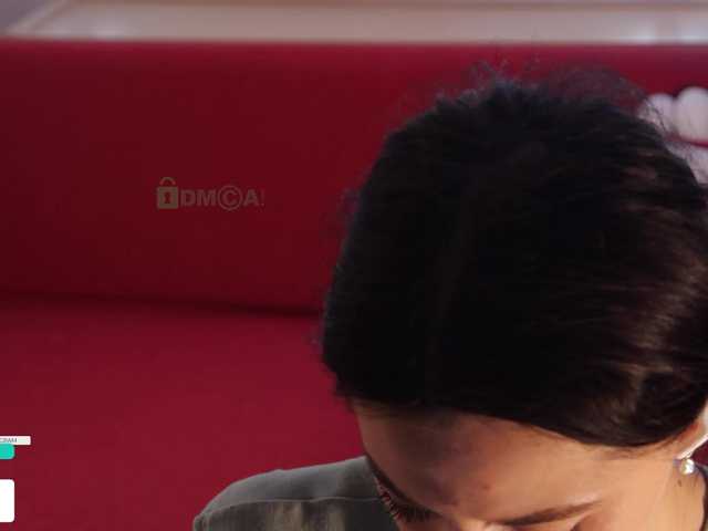 Vai a chattare su Taanni Taanni