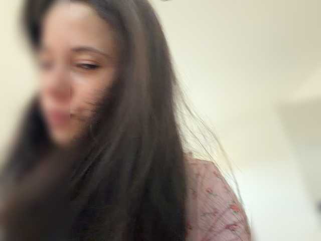 Gratis Live Sexcam mit Taanni Taanni