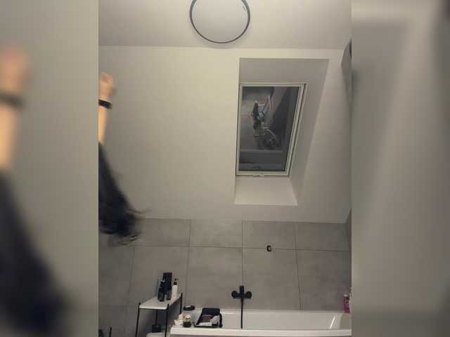 Gratis Live Sexcam mit Taanni Taanni