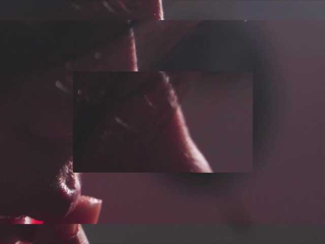 Entrez le videochat erotique avec le
modèle Taanni Taanni