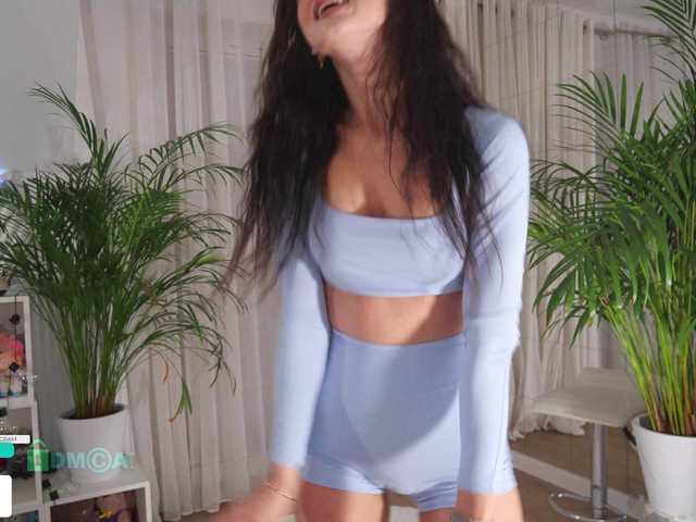 Gratis Live Sexcam mit Taanni Taanni