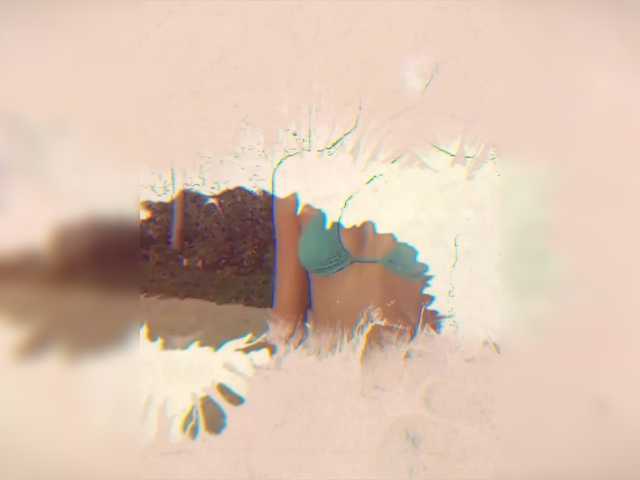 Gratis Live Sexcam mit Taanni Taanni