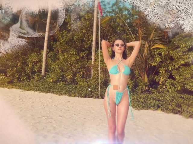 Vai a chattare su Taanni Taanni