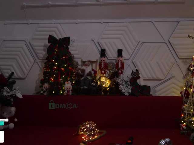 Vai a chattare su Taanni Taanni