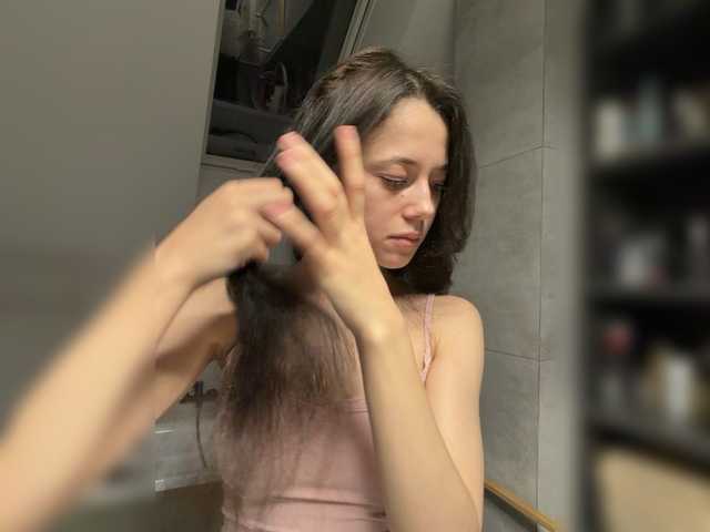 Vai a chattare su Taanni Taanni