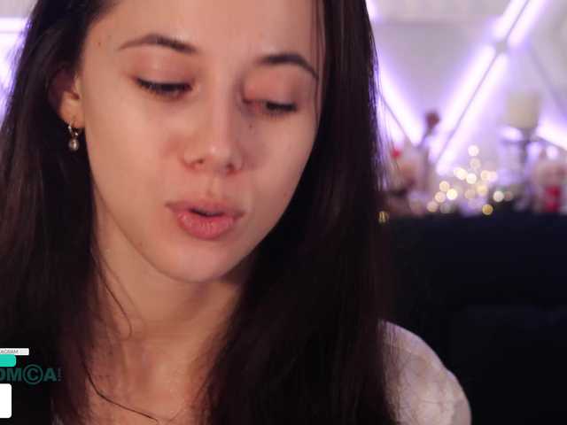 Vai a chattare su Taanni Taanni