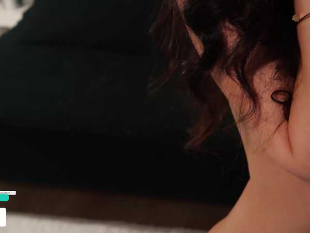 Accedi alla chat con il nickname Taanni Taanni