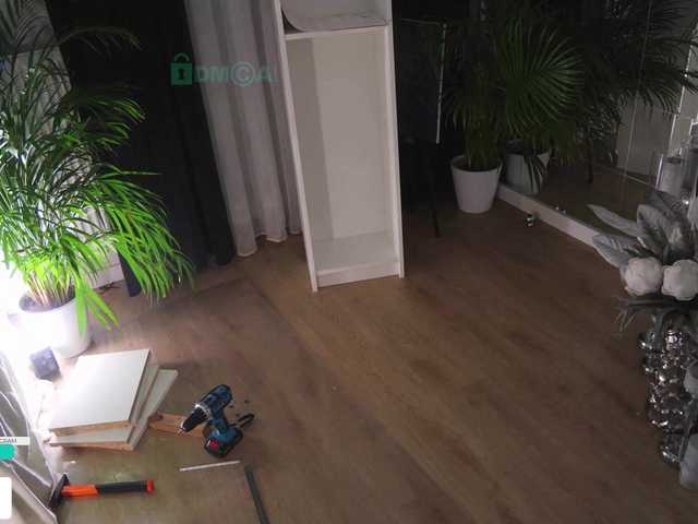 Entrez le videochat erotique avec le
modèle Taanni Taanni