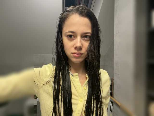 go to chat with Taanni