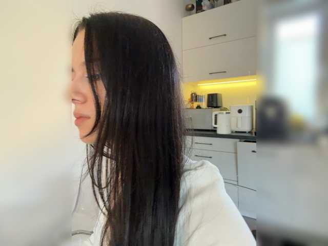 Entrez le videochat erotique avec le
modèle Taanni Taanni