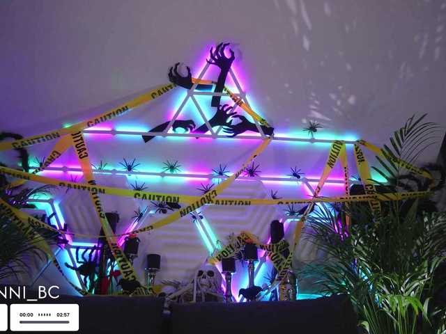 Gratis Live Sexcam mit Taanni Taanni