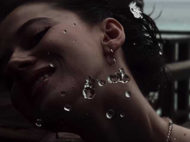 Gratis Live Sexcam mit Taanni Taanni