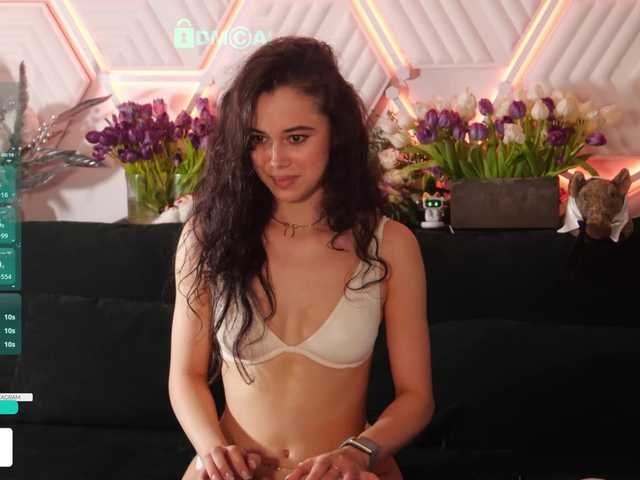 Gratis Live Sexcam mit Taanni Taanni