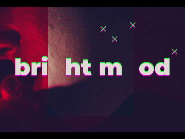 Vai a chattare su Taanni Taanni