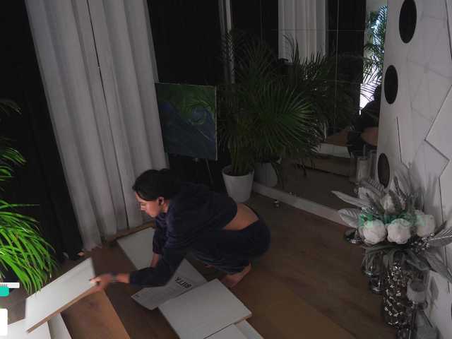 Vai a chattare su Taanni Taanni