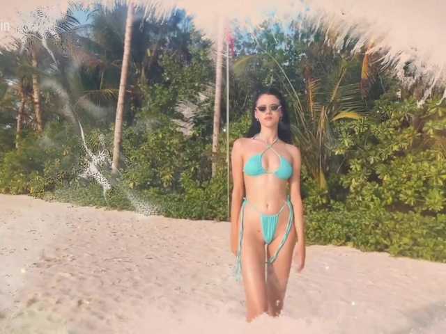 Vai a chattare su Taanni Taanni