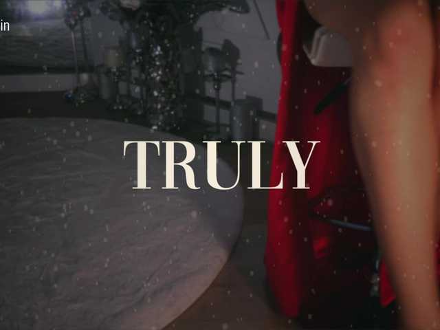 Vai a chattare su Taanni Taanni