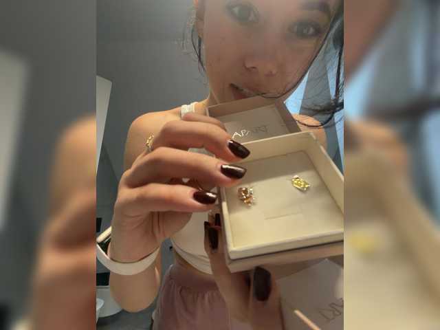 Gratis Live Sexcam mit Taanni Taanni