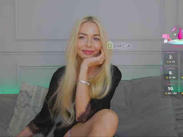WhiteGirl-one webcam
