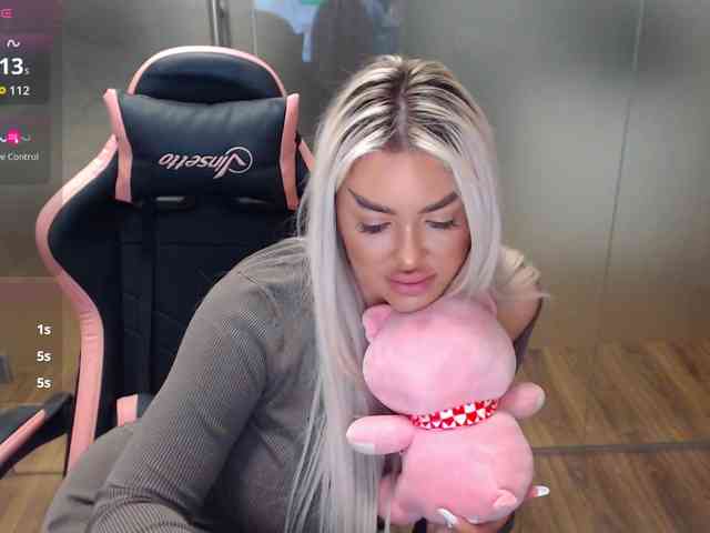 SarahStone webcam