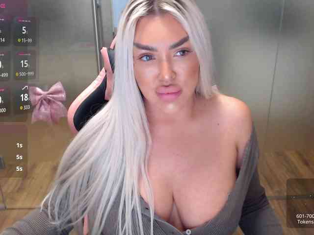 SarahStone webcam