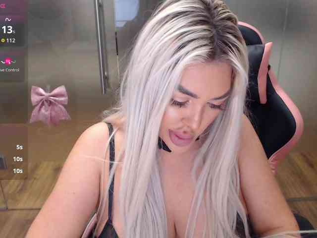 SarahStone webcam