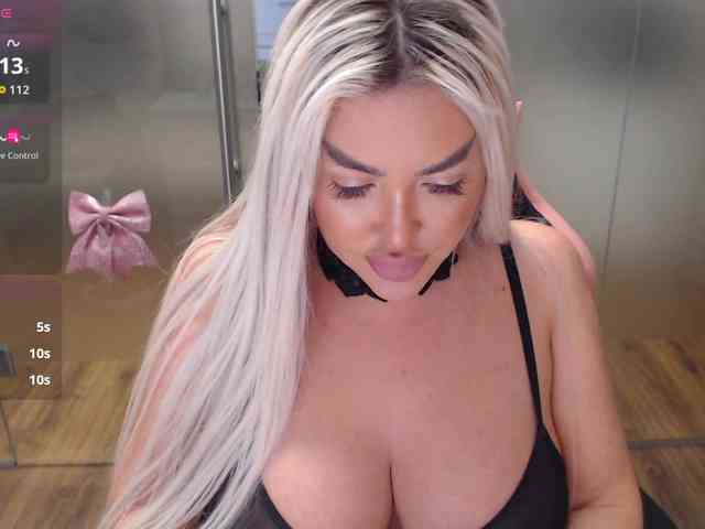 SarahStone webcam