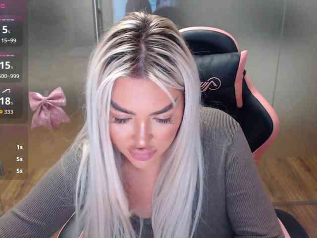 SarahStone webcam