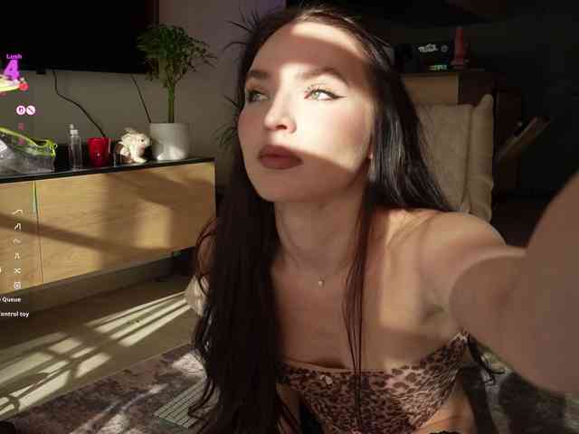 blackvelveet webcam