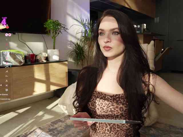 blackvelveet webcam
