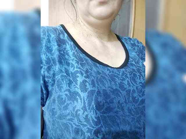 Mia883 webcam
