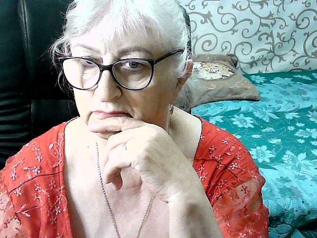 LolkaAlyss webcam