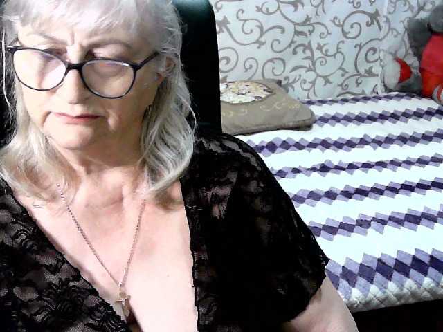 LolkaAlyss webcam
