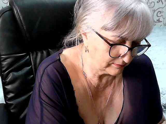 LolkaAlyss webcam